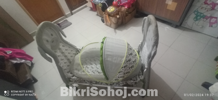 Baby Cot ( good condition)